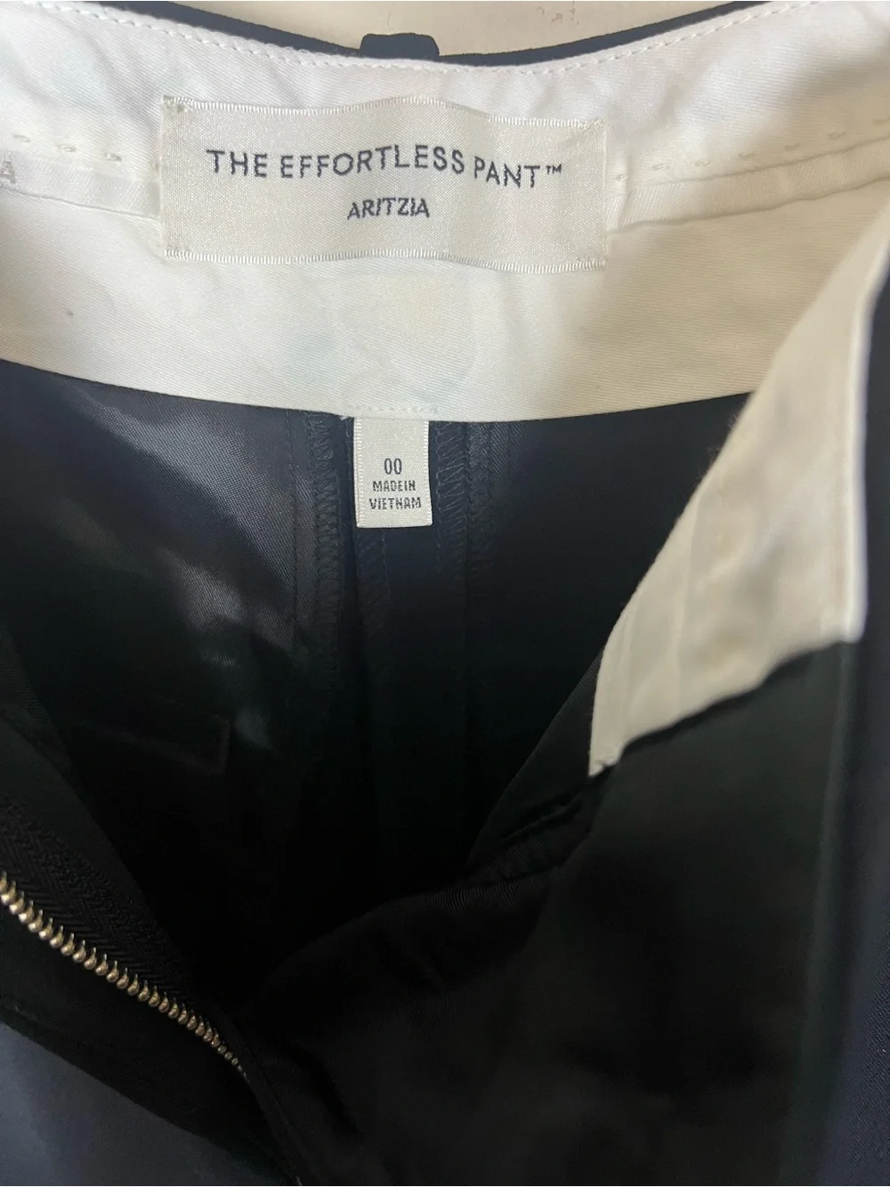 Aritzia The Effortless Pant Black Wide-Leg Trousers Size 00 NWOT